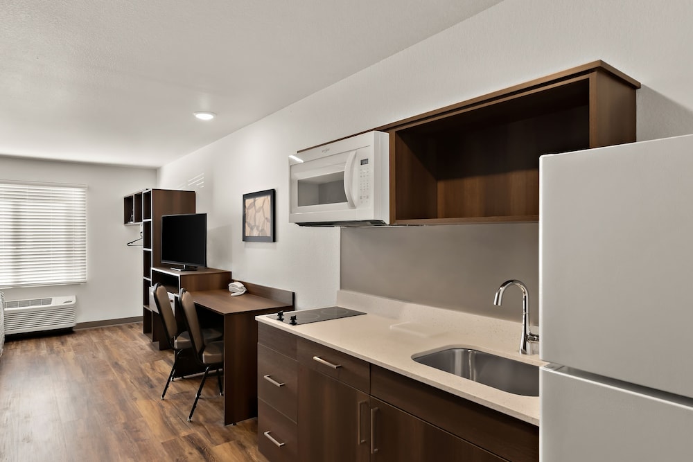 WoodSpring Suites Fort Collins 29/29