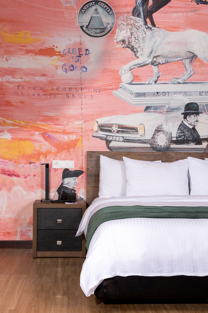 Theory Hotel 15/37