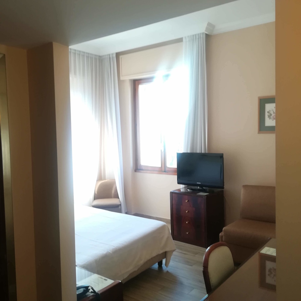 Hotel Bristol Milano 28/69