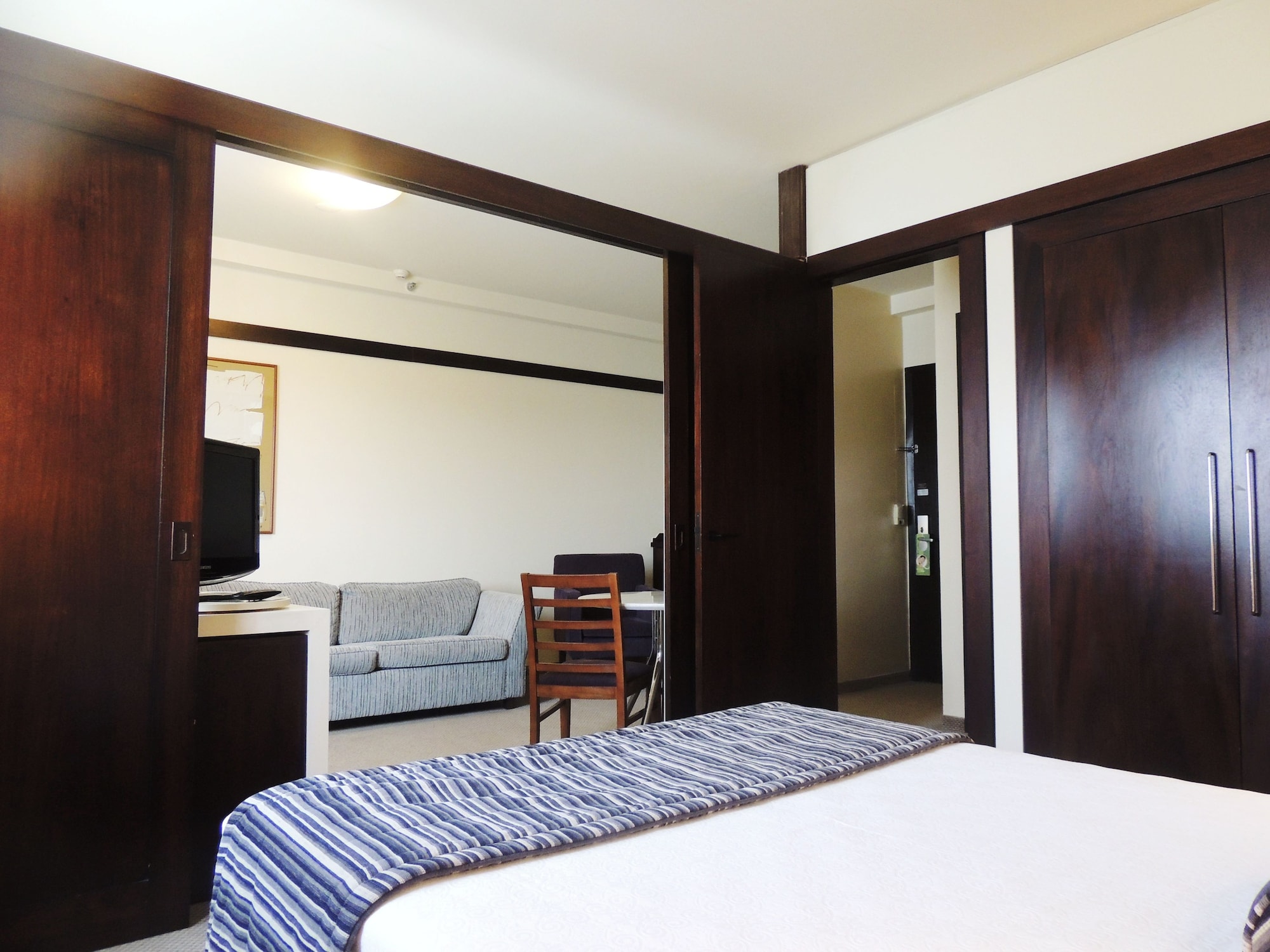 Superior, Suite, Queen Bed