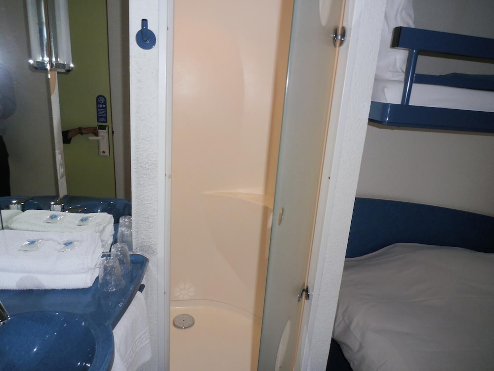 Ibis Budget Orleans Ouest Meung Sur Loire 31/34