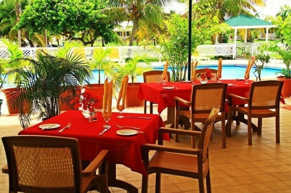 Anguilla Great House Beach Resort 7/33