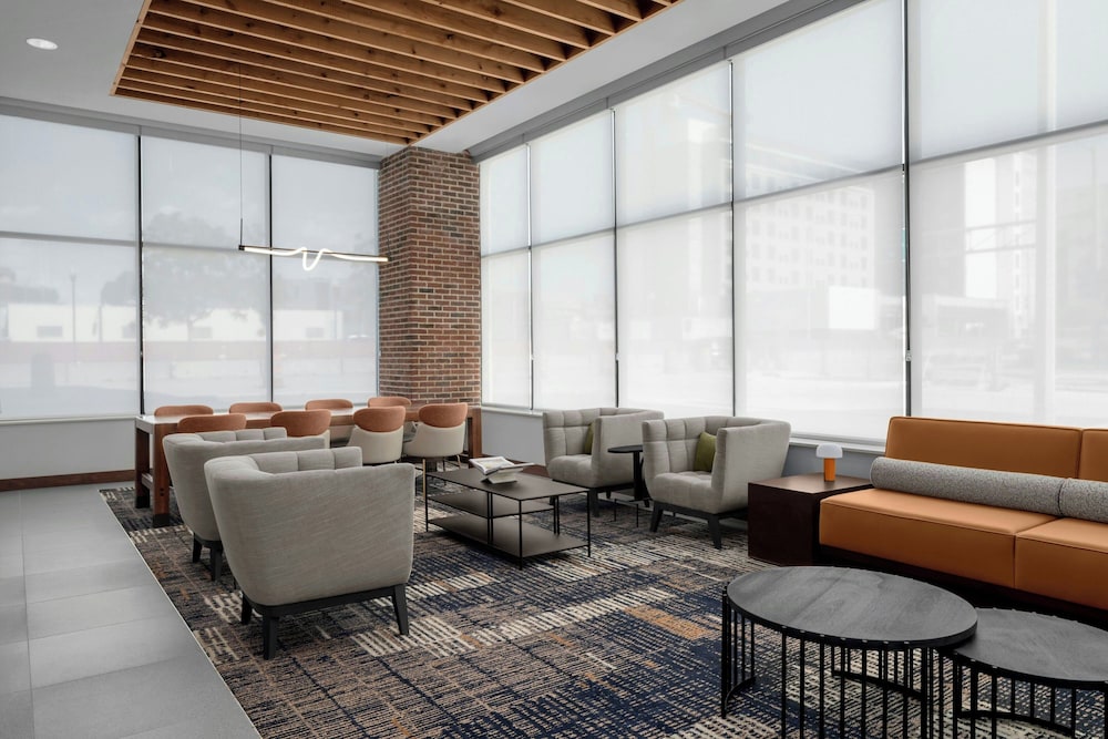 Residence Inn By Marriott Lincoln Downtown 13/29