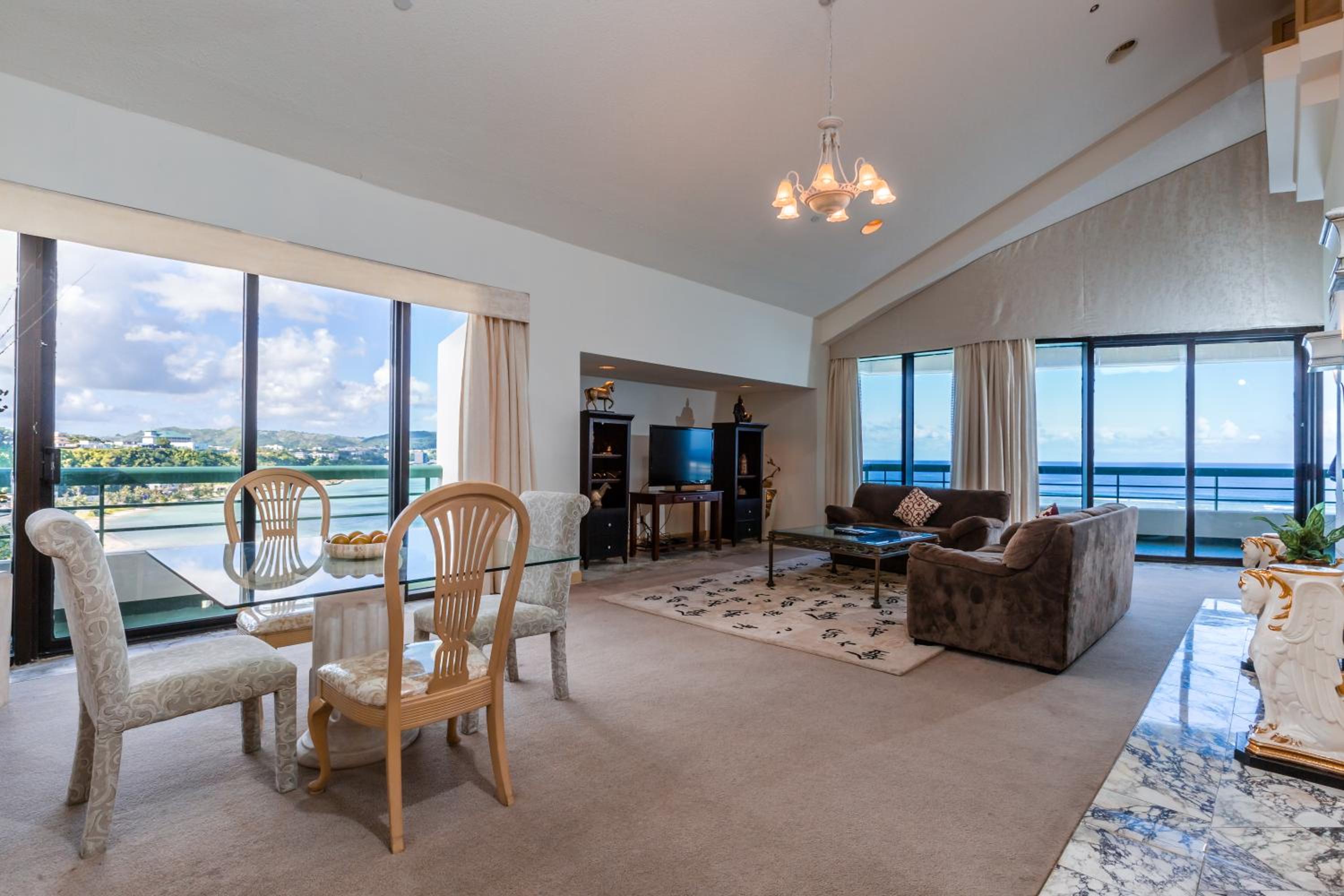 Presidential, Penthouse, Suite