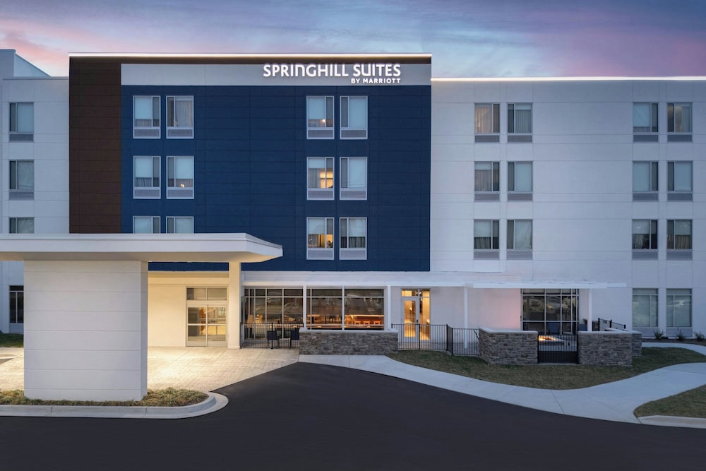 SpringHill Suites by Marriott Lexington Frankfort 1/23