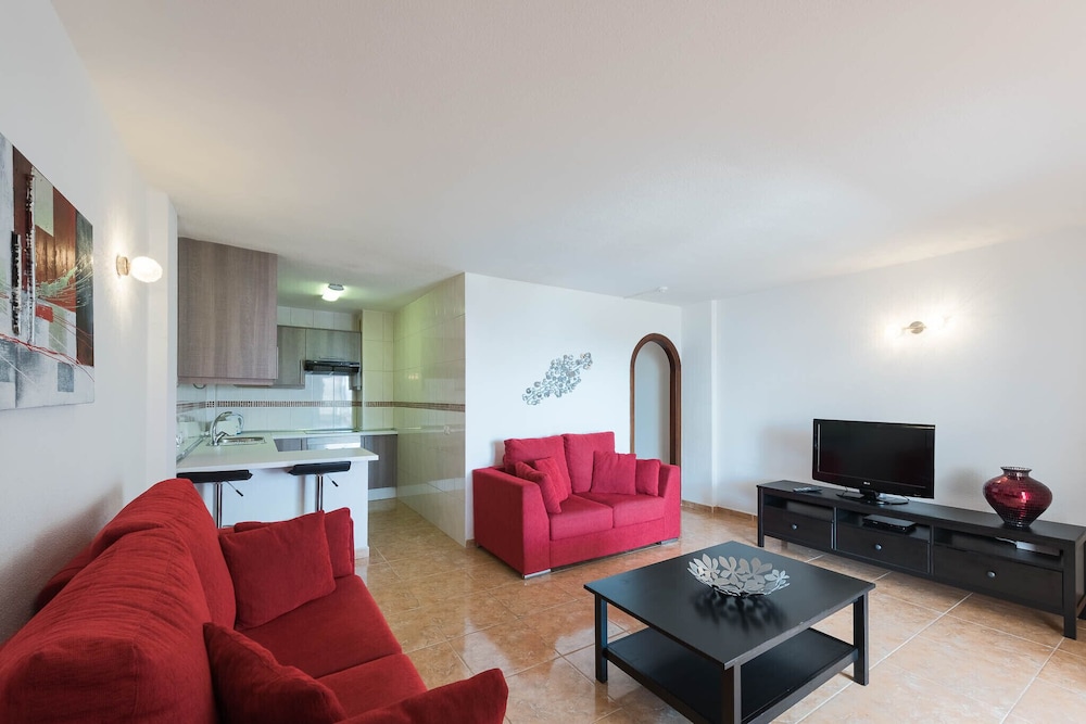 PALOMA BEACH APARTMENTS 35/57