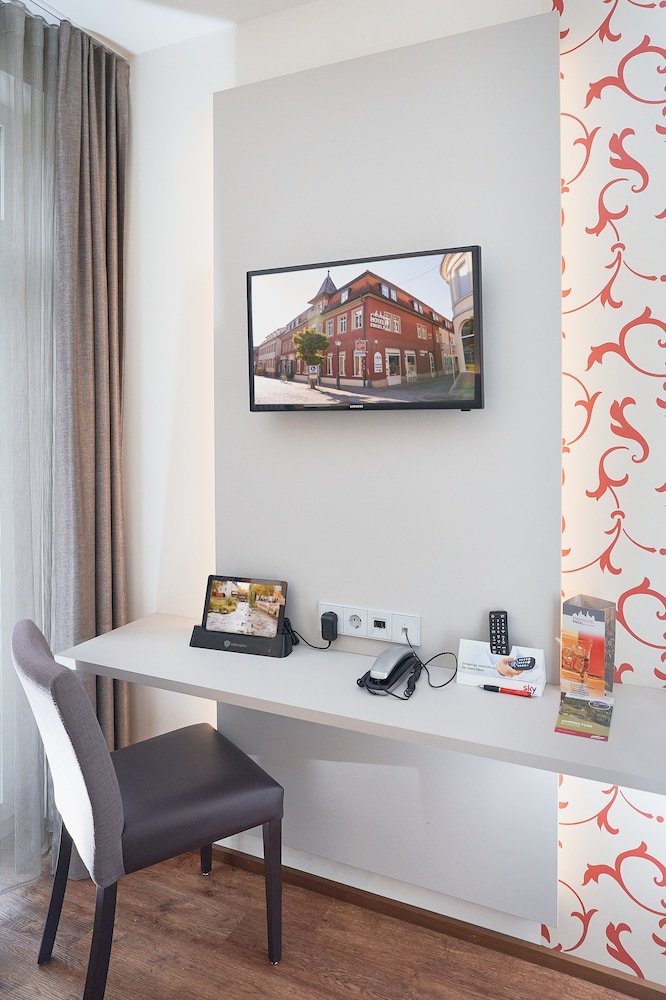 Stadthotel Engel 32/50