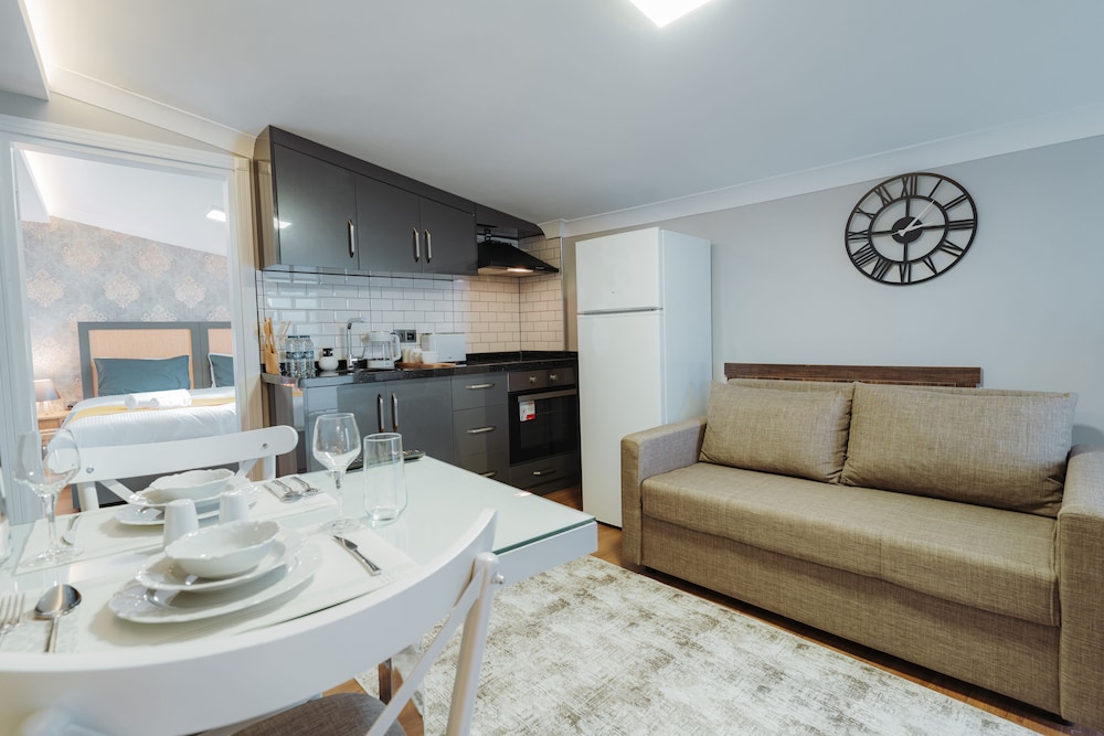Umut Apartments 43/50