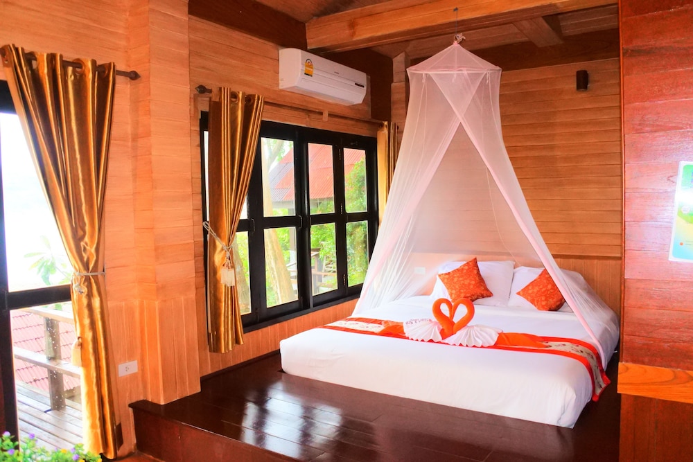 Baan Laanta Resort & Spa 15/69