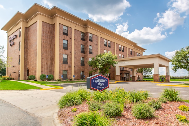 Hampton Inn Minneapolis/Burnsville 2/13