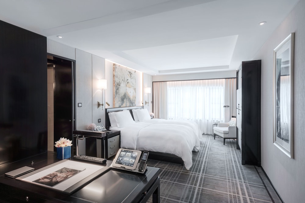 The Peninsula Beijing Hotel 11/57