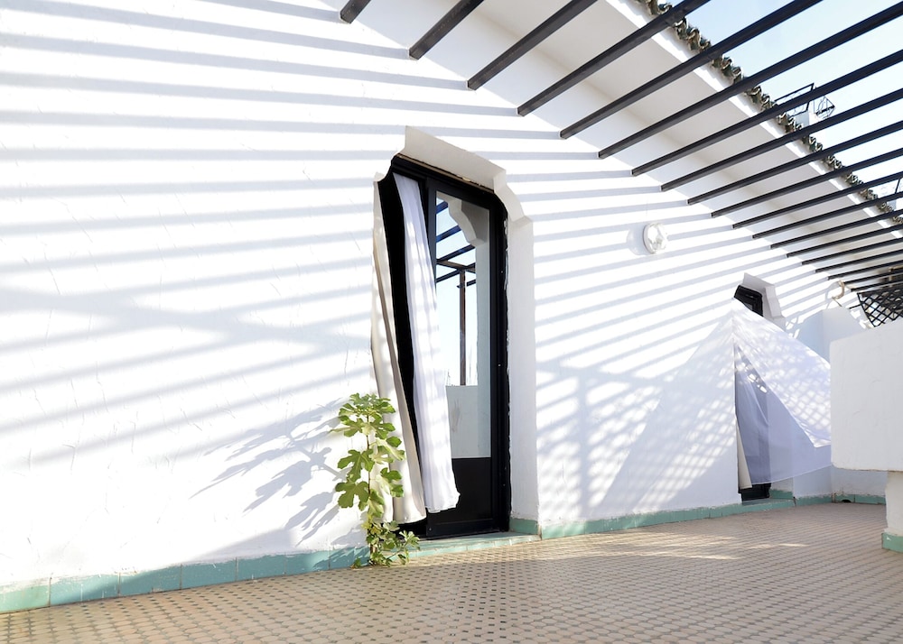Hotel Nouzha 35/50
