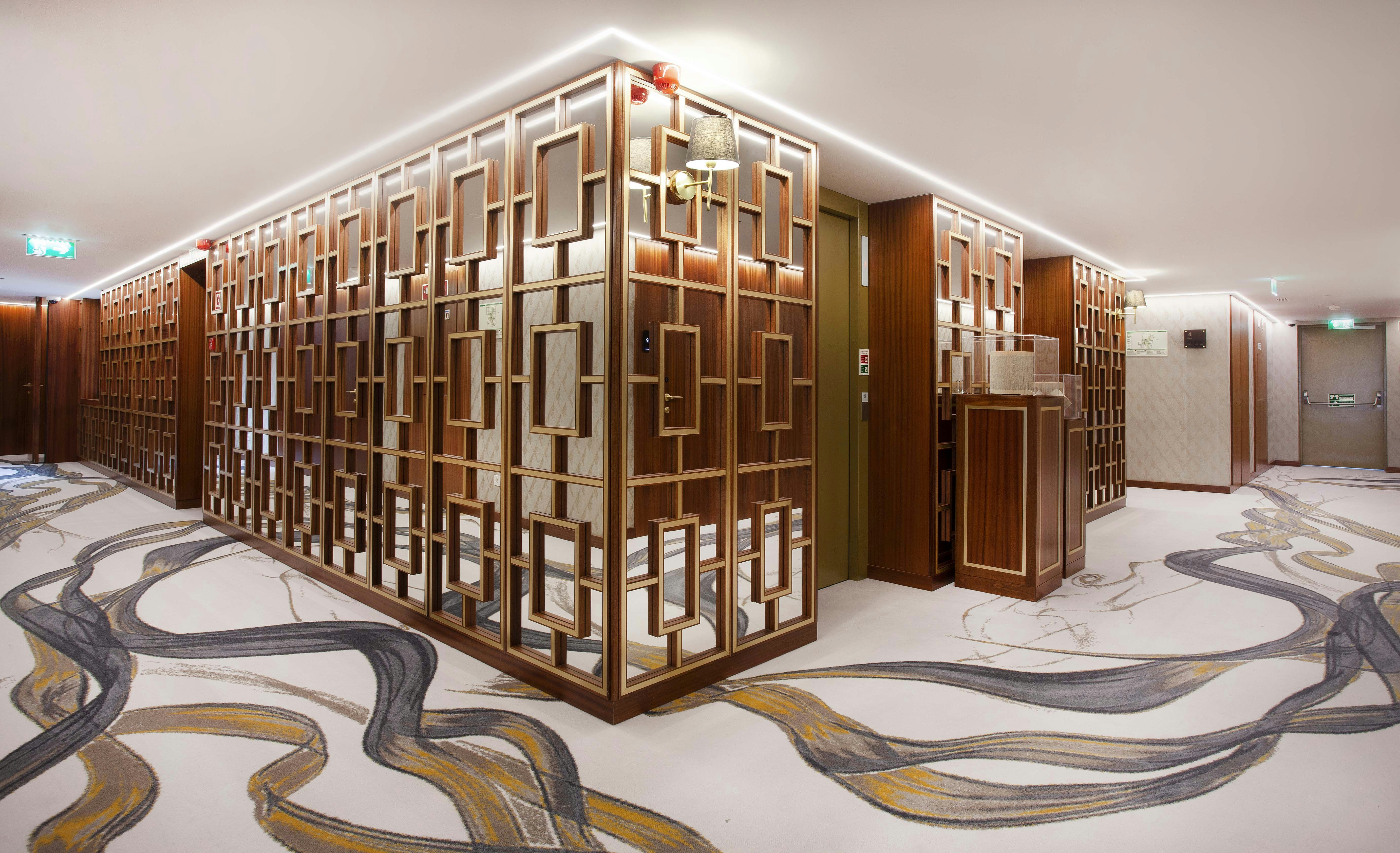 Wine And Books Porto Hotel 12/24