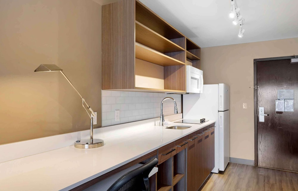 Extended Stay America Premier Suites - Providence - East Providence 46/49