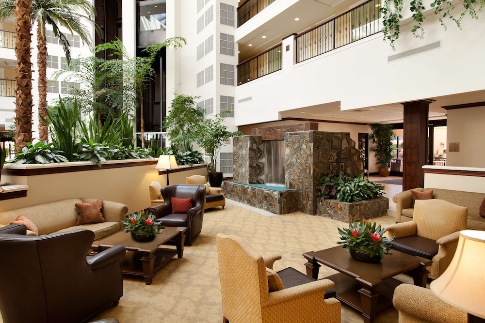 Embassy Suites La Quinta & Spa 59/85
