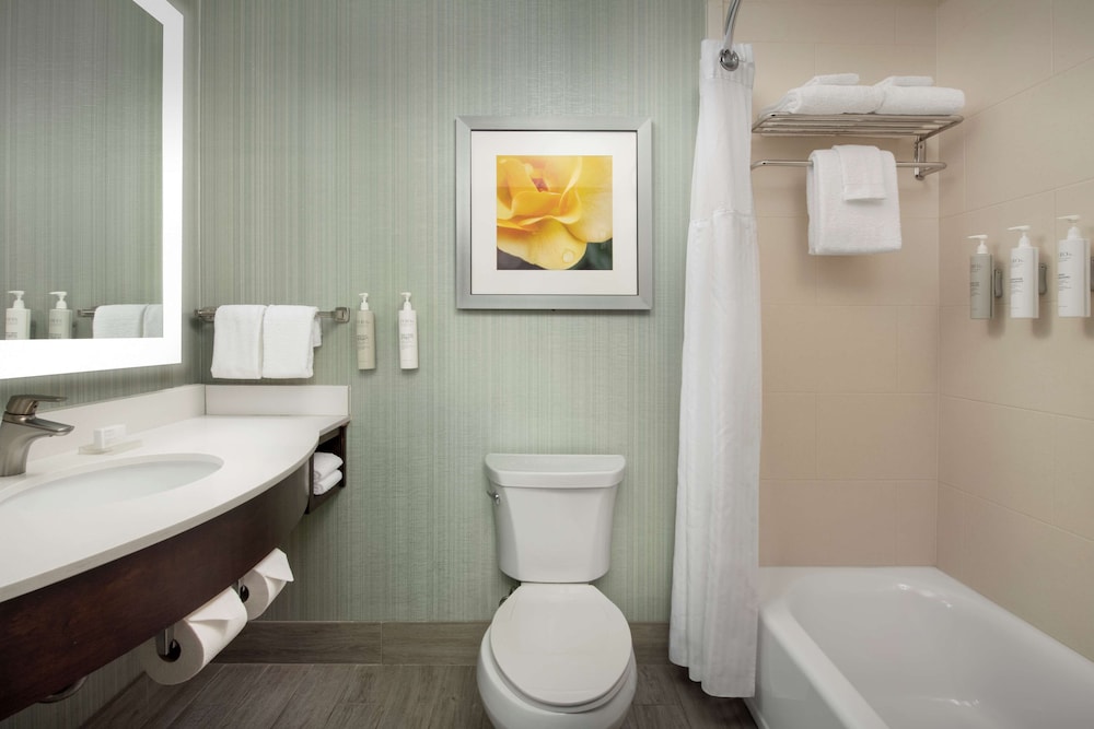 Hilton Garden Inn Murfreesboro 12/72