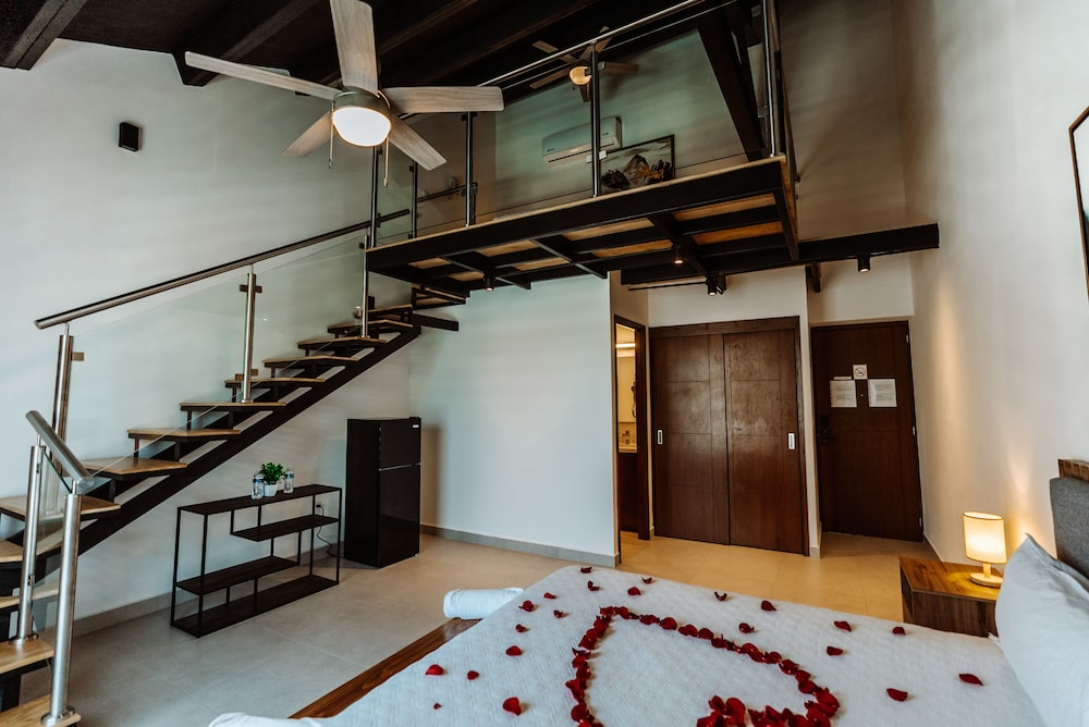 Loft Hotel Malecon Vallarta 39/63