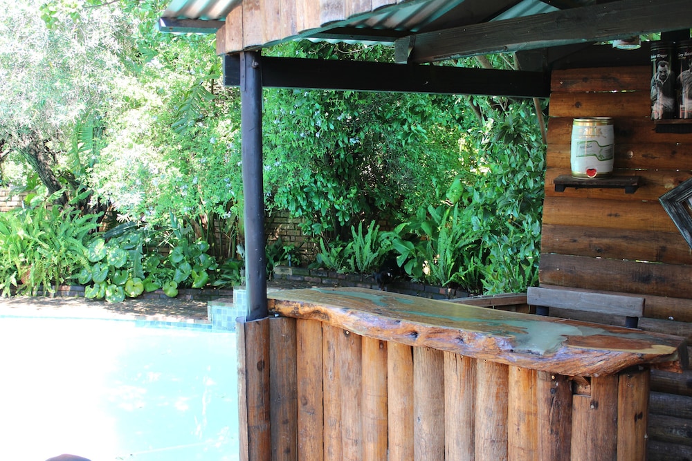 Ukarimu Guest House 2/36