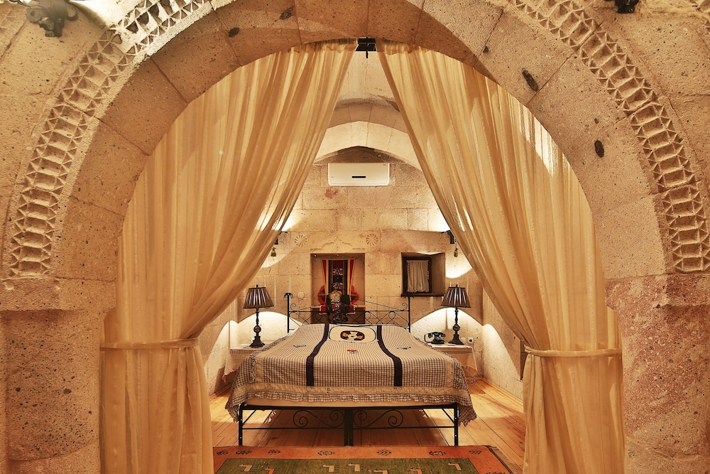Cappadocia Cave Suites Boutique Hotel Special Class 63/78