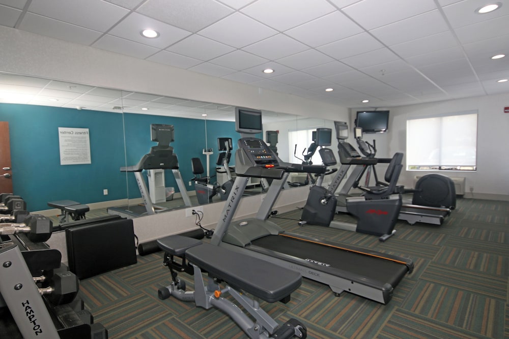 Holiday Inn Express Troutville - Roanoke North 43/60