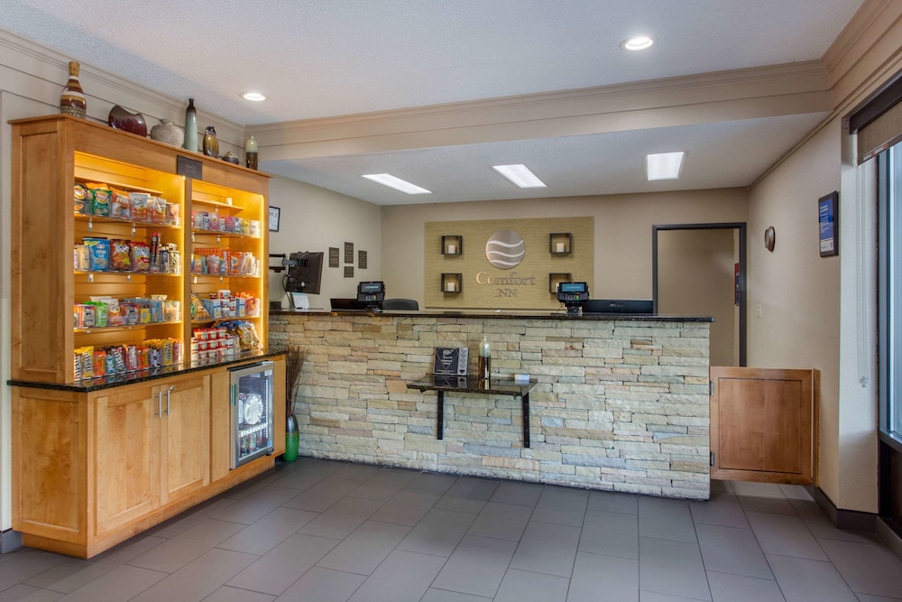 Comfort Inn Asheville East-Blue Ridge Pkwy Access 5/39