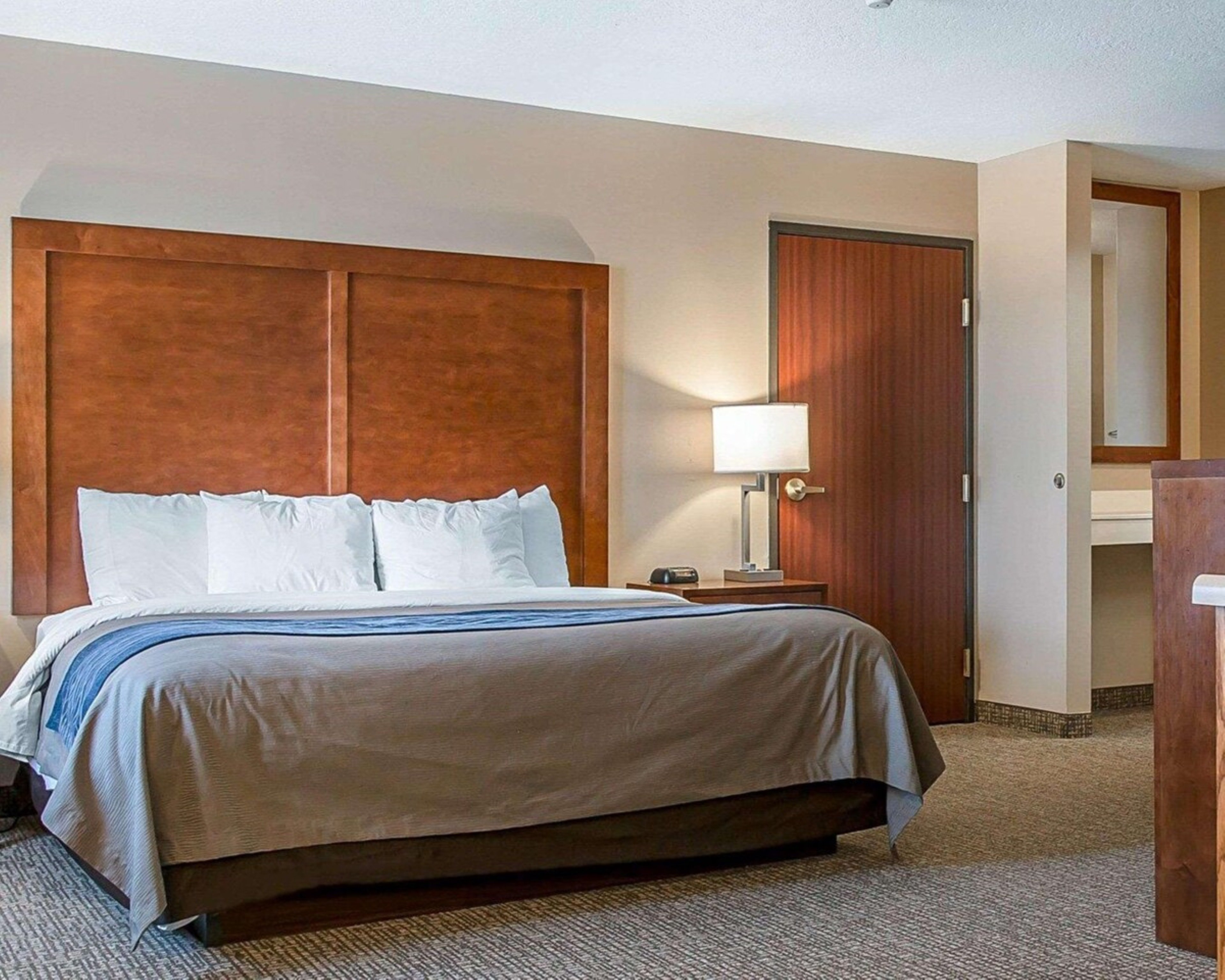1 Bedroom, Suite, King Bed, Accessible
