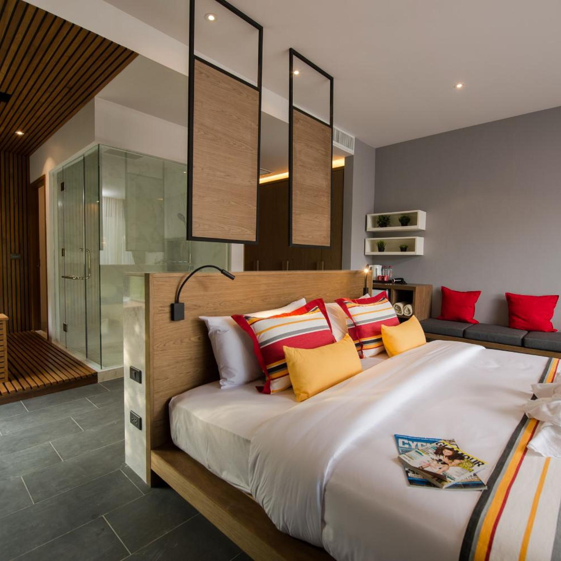 غرفة غراند ديلوكس بسرير كينج، The Gallery Hotel Naiharn 4/10