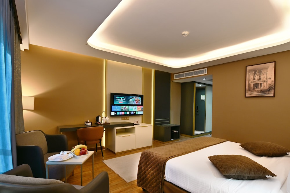 Petra Moon Luxury Hotel 11/30