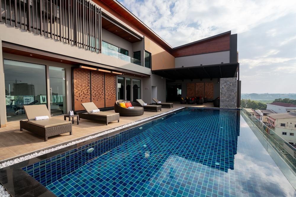 Mintra Hotel 4/48