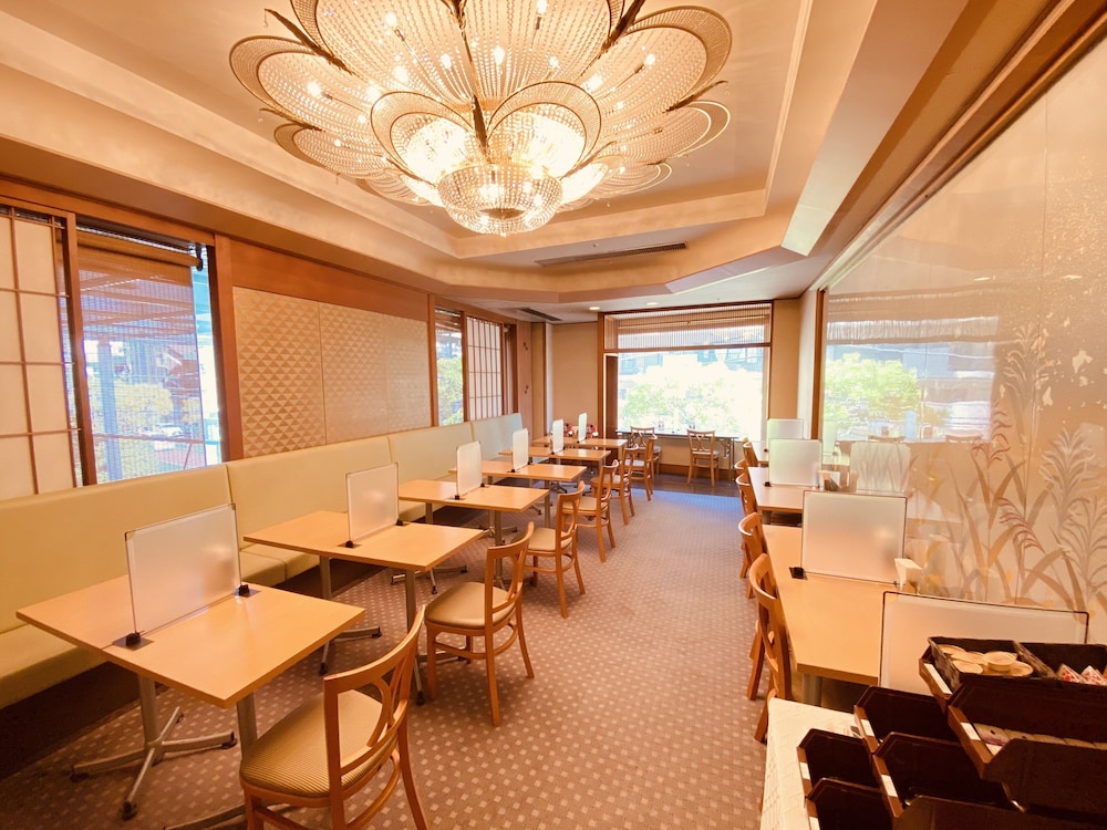 Smile Hotel Tokyo Nishi-Kasai 35/50