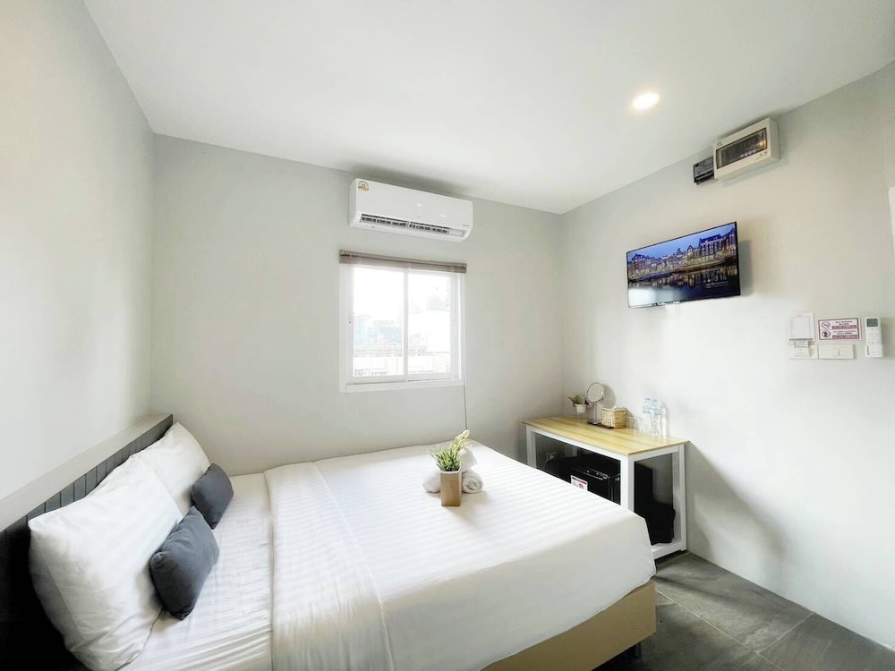 De Lux Bangkok Hotel 16/52