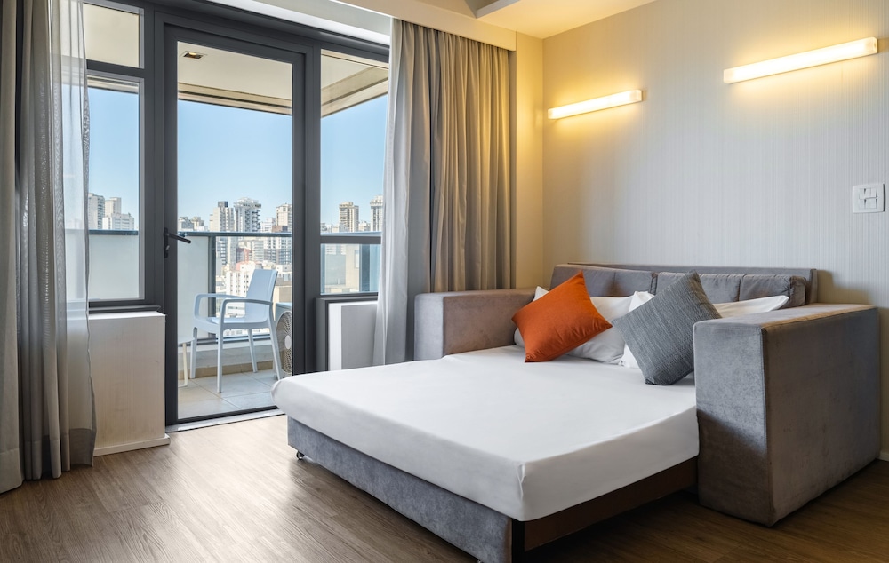 Mercure Sao Paulo Barra Funda 16/69