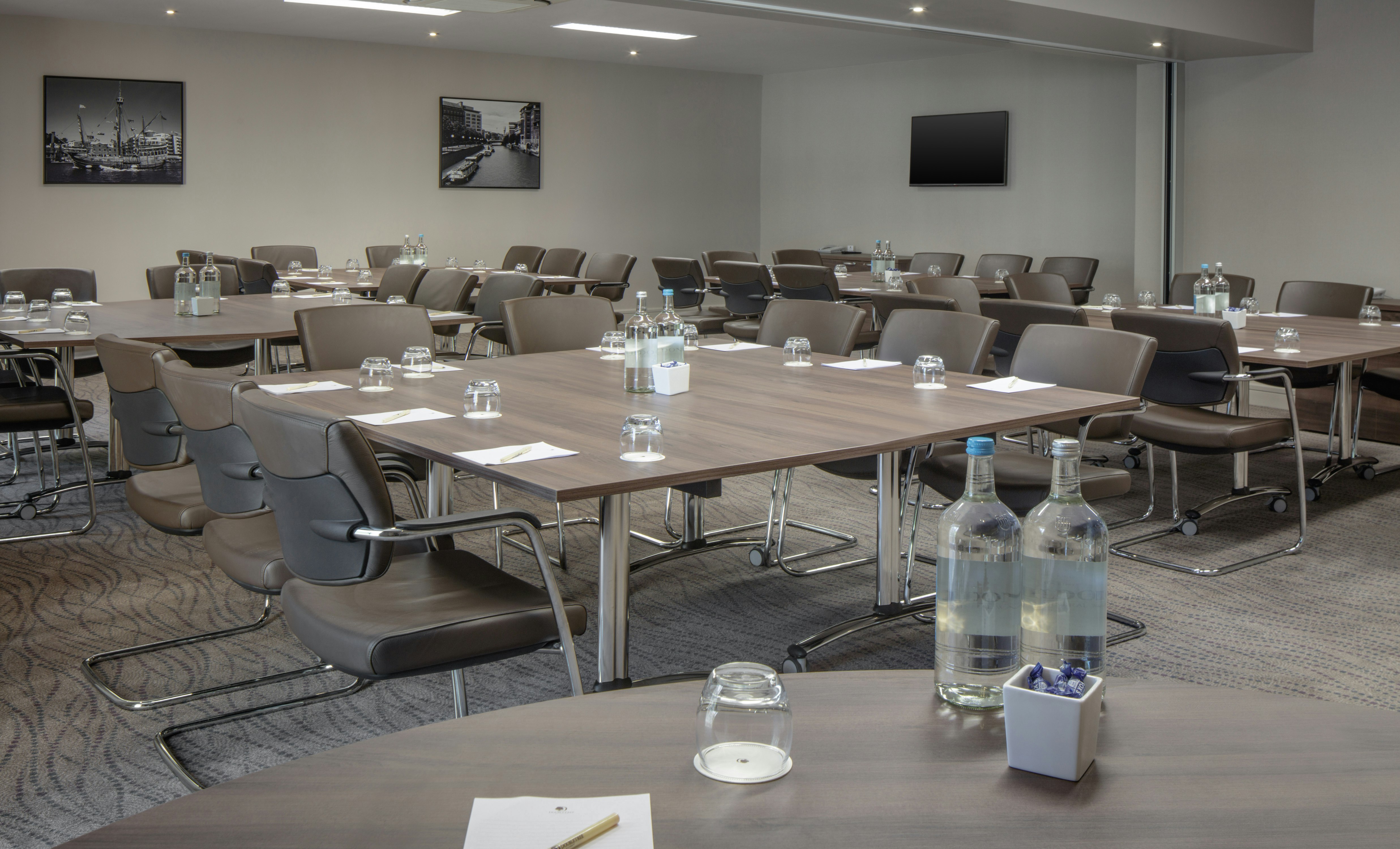 Doubletree By Hilton Hotel Bristol City Centre Ex Ramada Bristol City 73/82