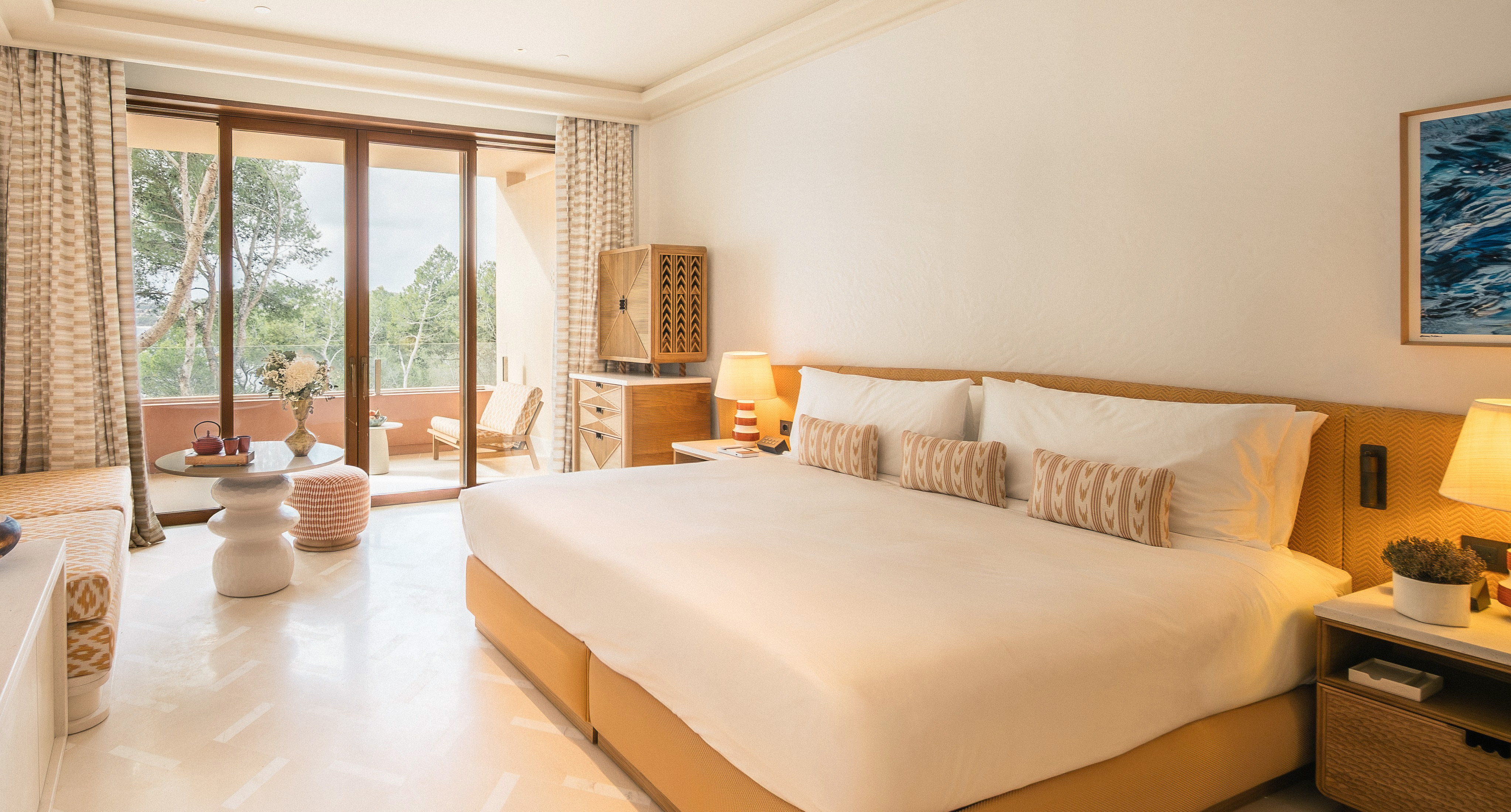 Deluxe, Sea View