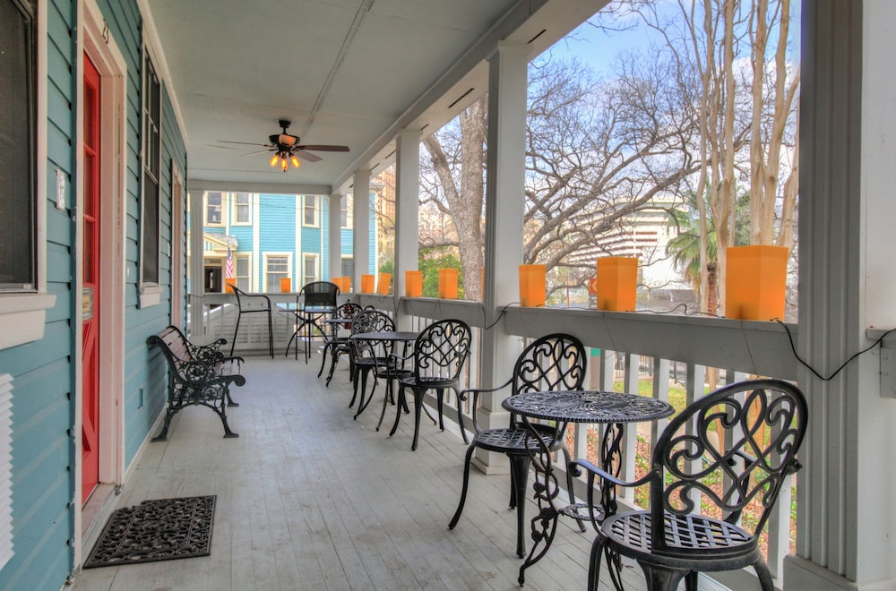 Inn on the Riverwalk 32/50