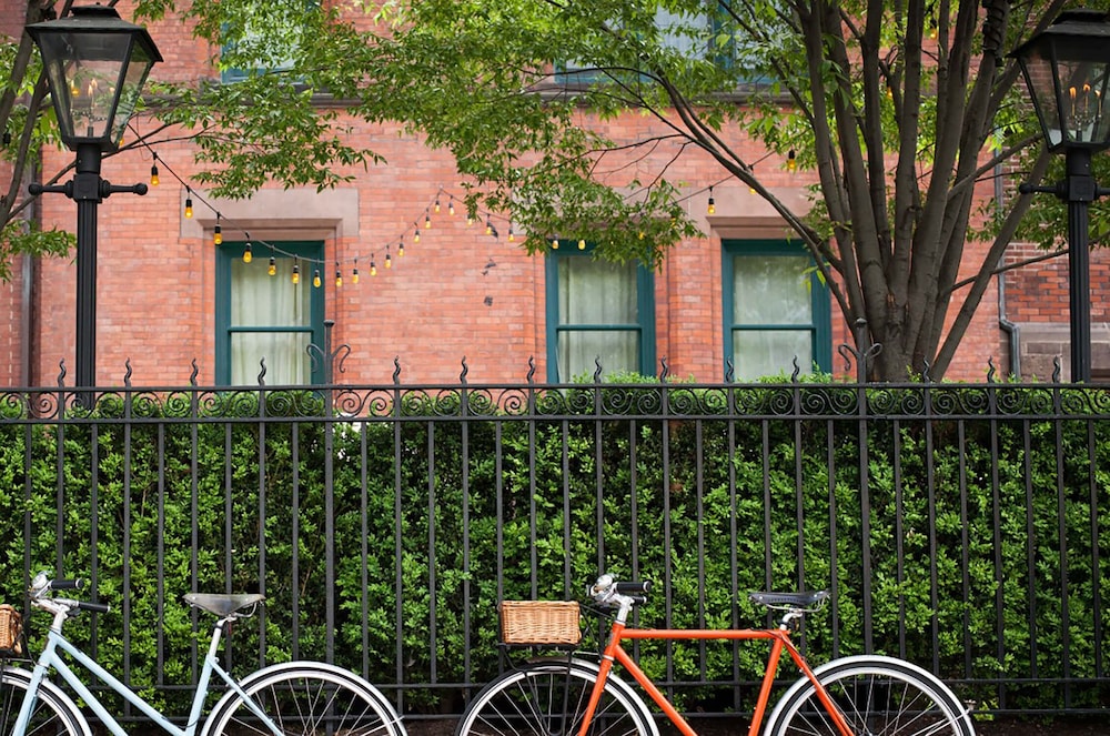THE HIGH LINE HOTEL 8/48