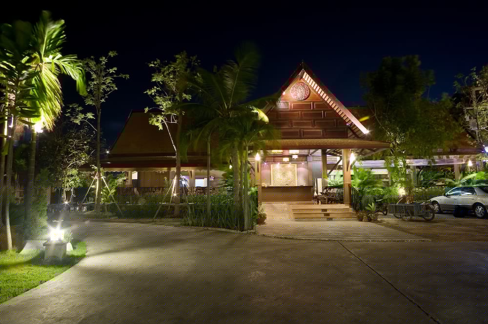Inrawadee Resort 12/68