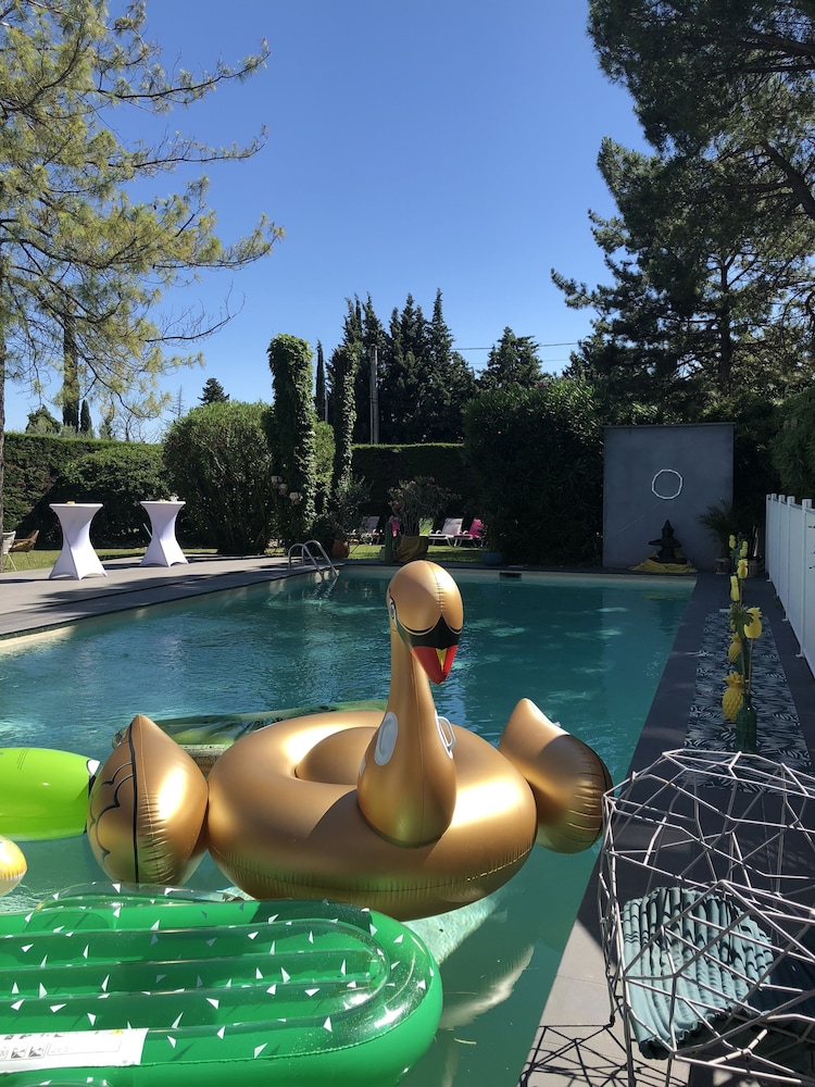 Safari Hotel 35/51