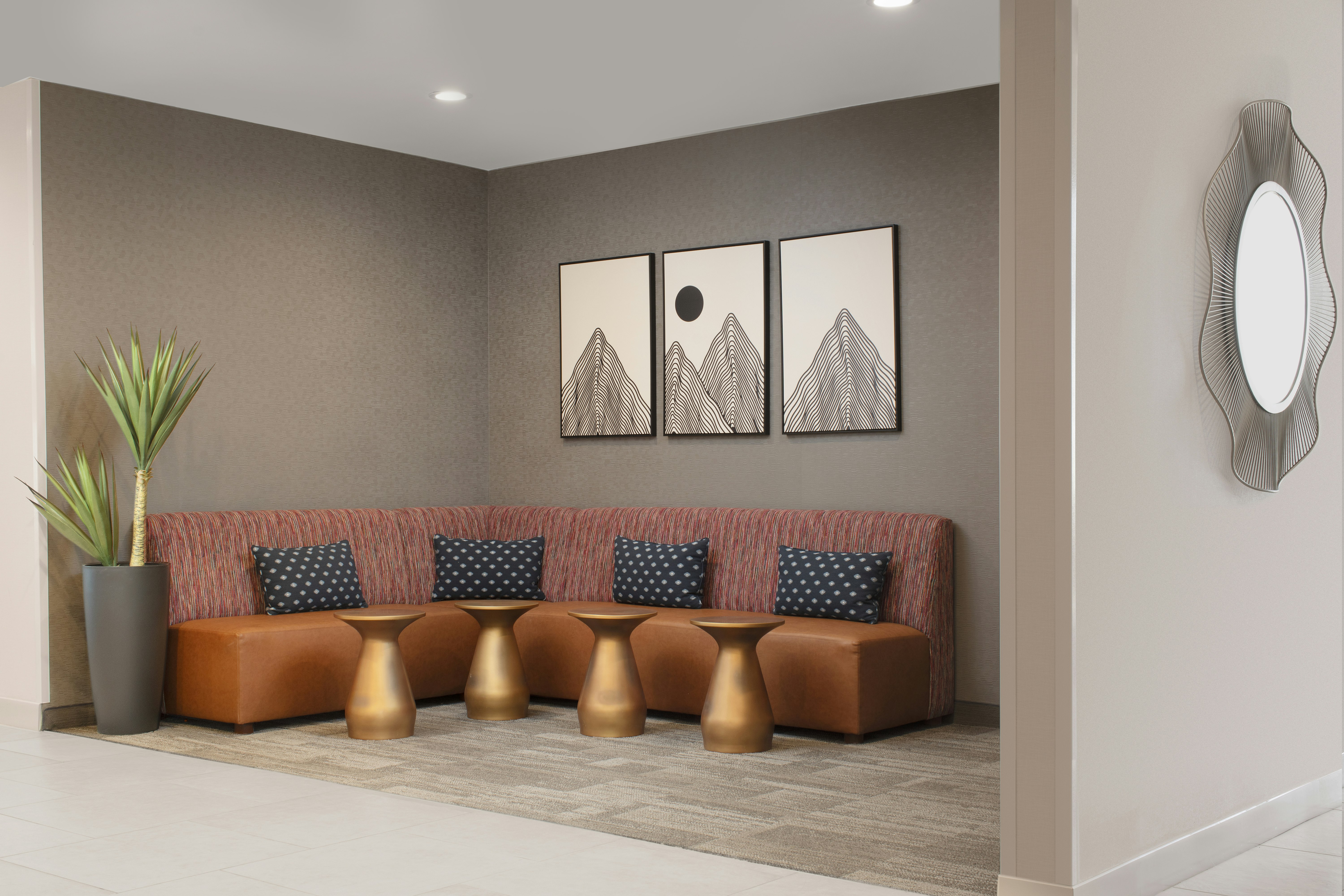 Home2 Suites by Hilton Albuquerque Airport 17/34