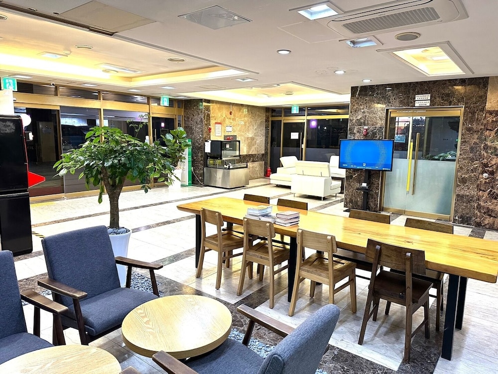 Incheon Airport Hotel June 33/50