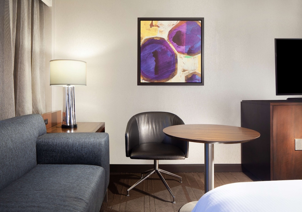 Hilton Parsippany 43/71