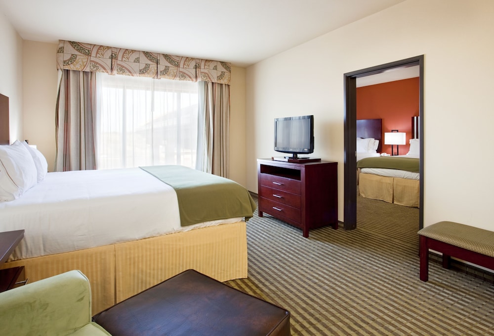 Holiday Inn Express Hotel & Suites Guthrie North Edmond 17/46