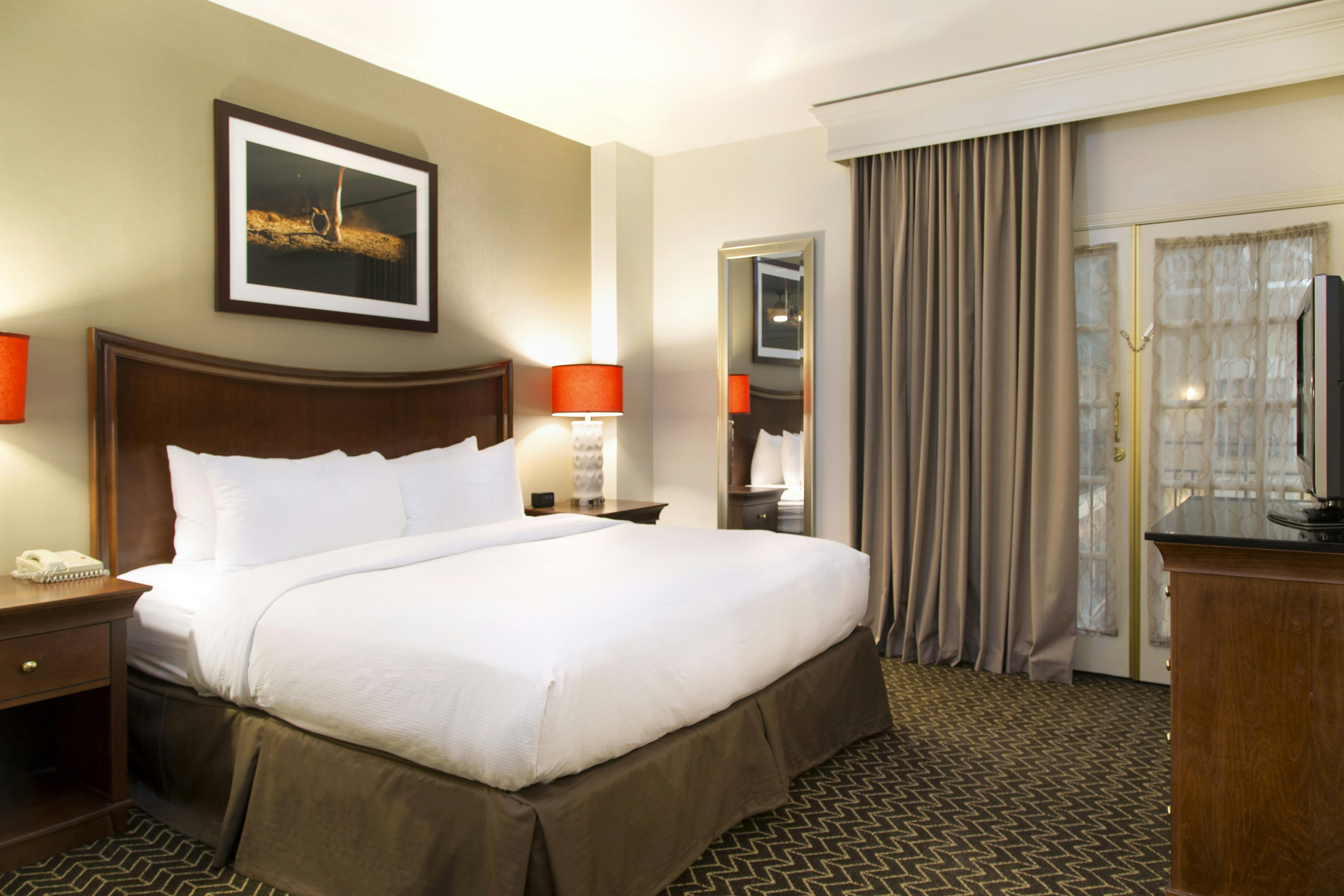 Doubletree Suites By Hilton Lexington 25/78