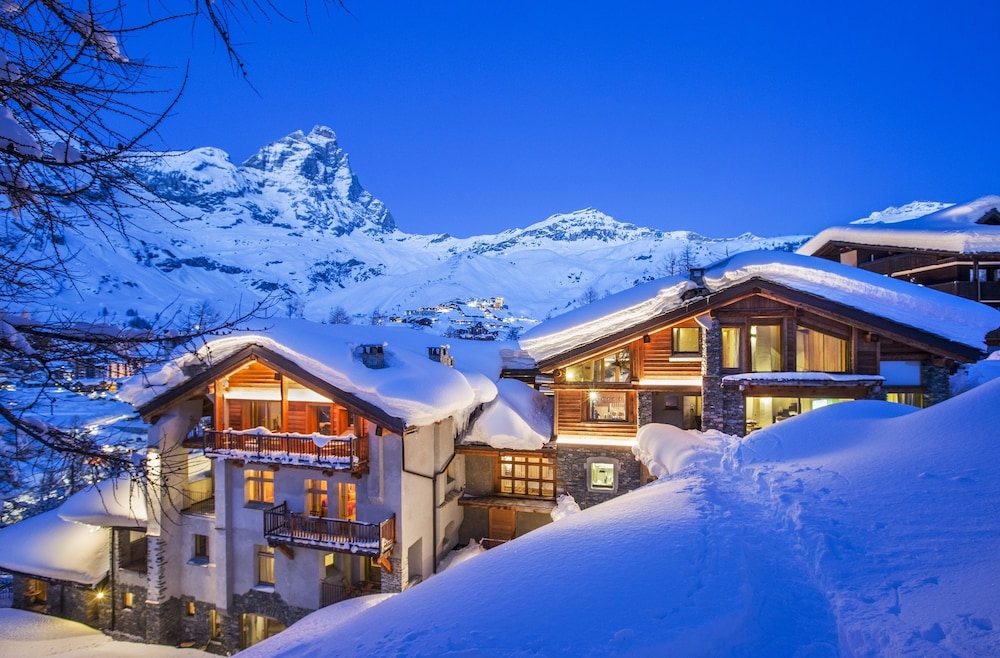 Saint Hubertus Resort 1/50