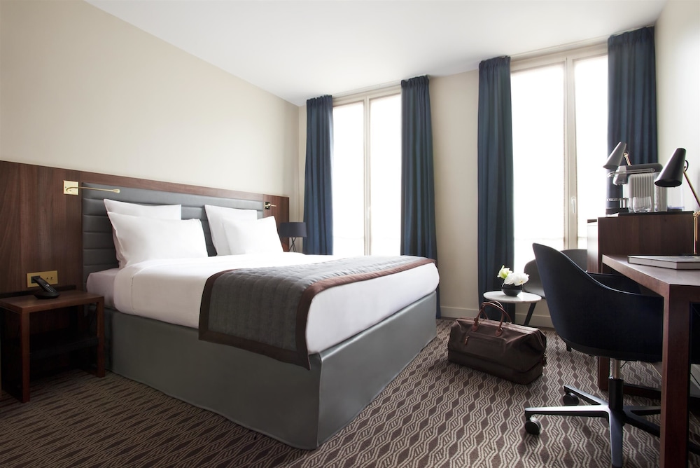 HOTEL MAYFLOWER 10/53