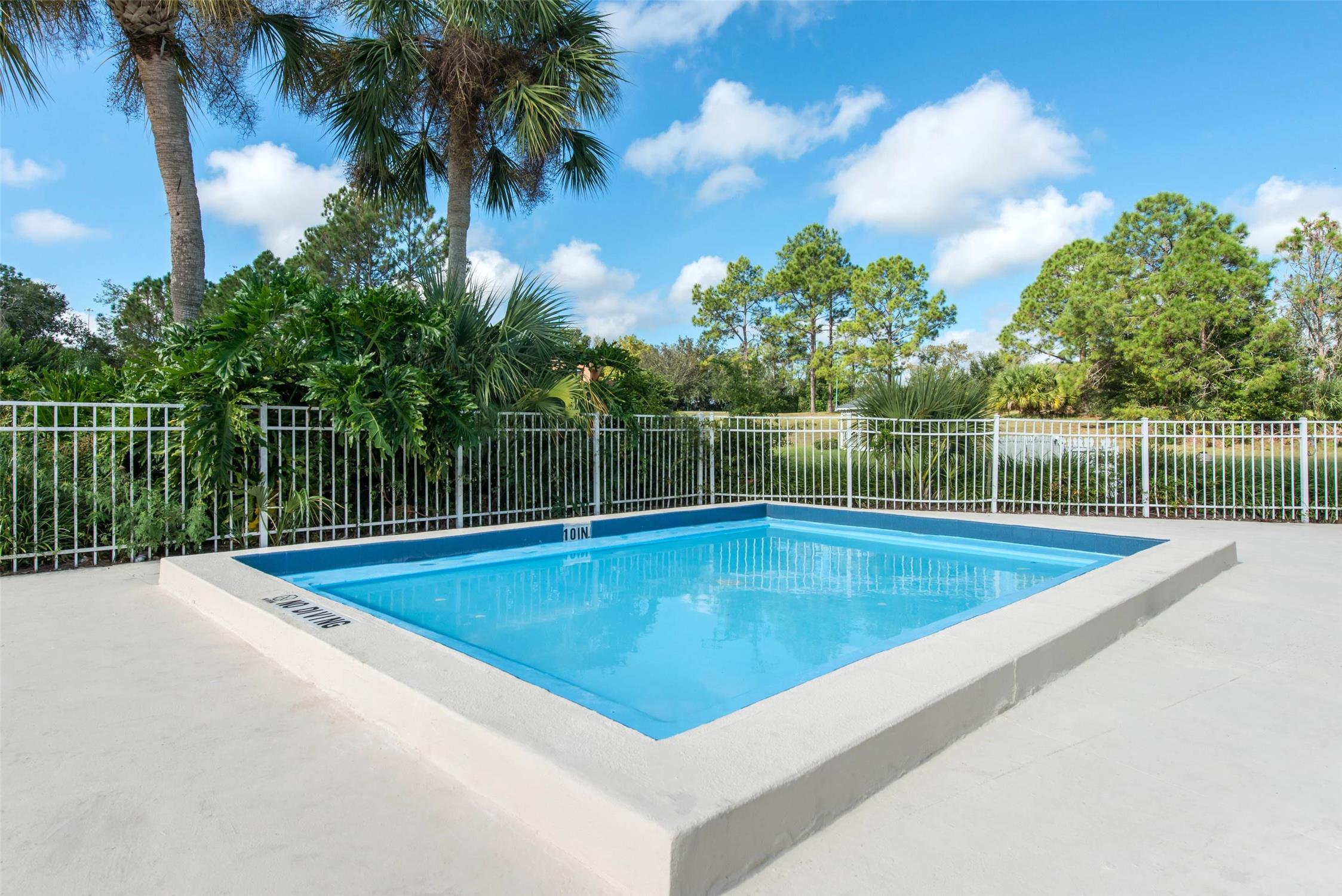 Quality Inn and Suites Brooksville I-75/Dade City 11/17