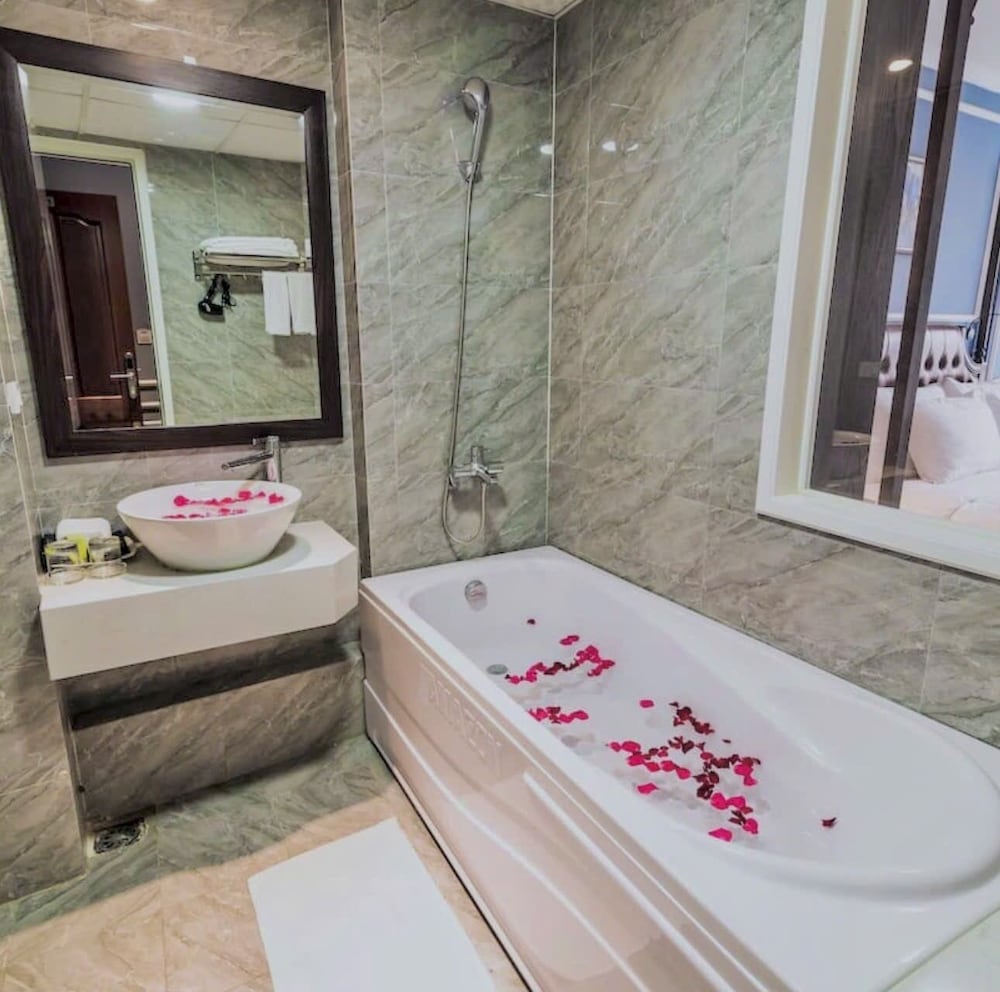 Suddha Boutique Hotel 56/58