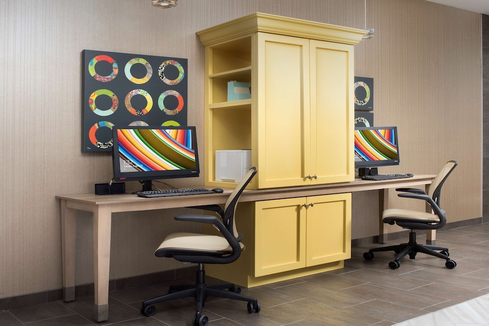 Home2 Suites By Hilton Las Cruces 32/37