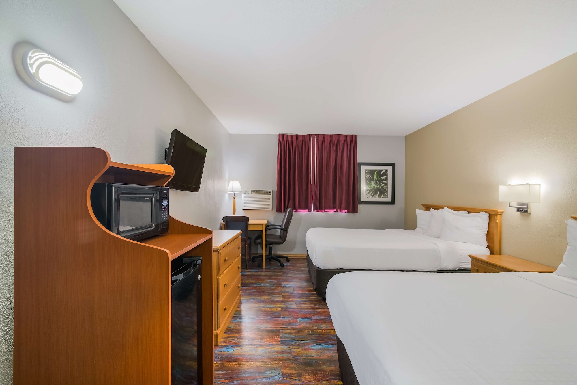Room, Queen Bed 6/10