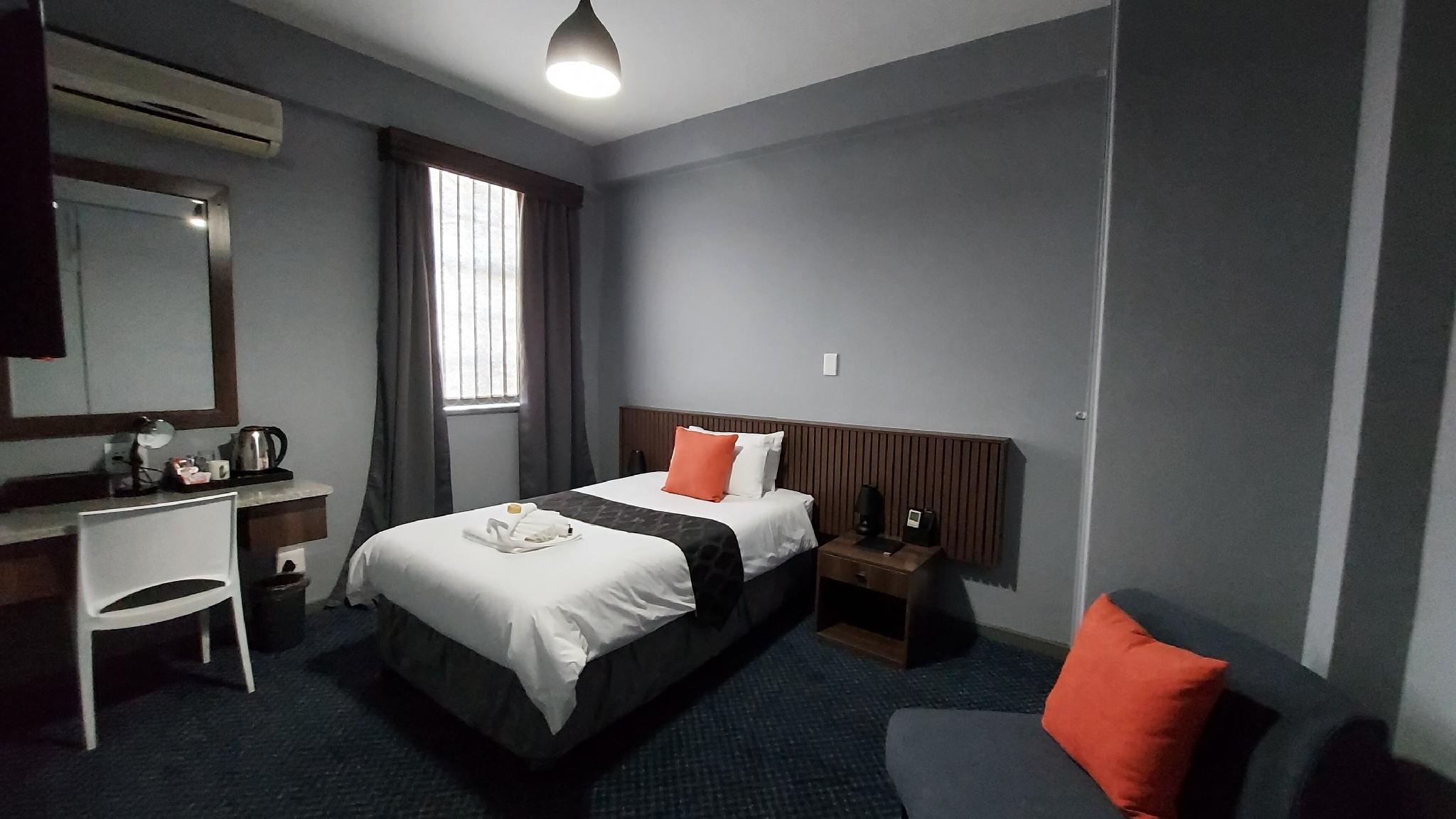 Indaba Hotel Sasolburg 6/23